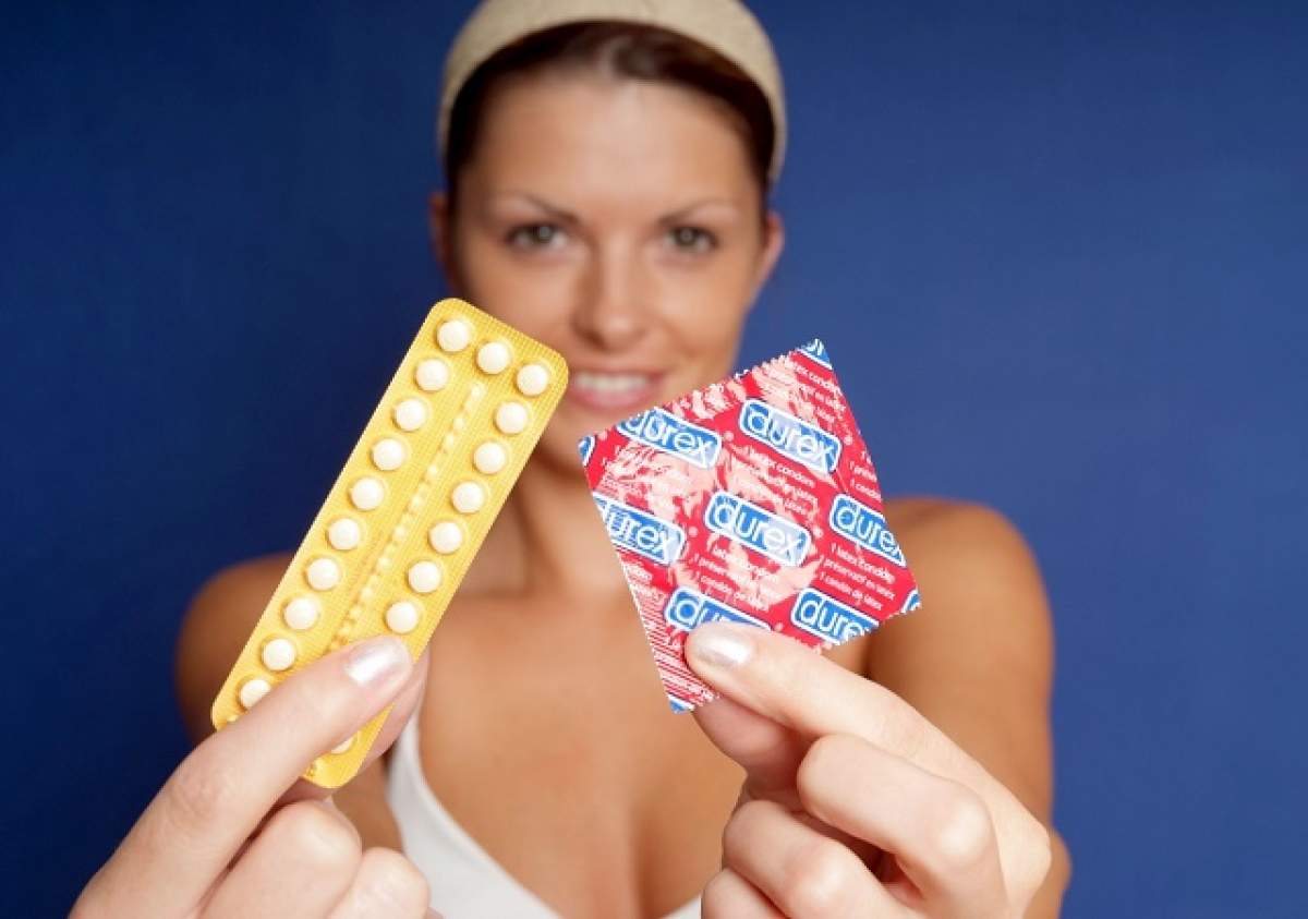 ÎNTREBAREA ZILEI: Sâmbătă - Ce sunt prezervativele pentru femei, cum se folosesc şi cât de eficiente sunt?