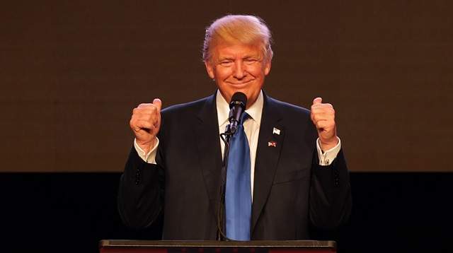 VIDEO / Incredibil! Se ştia că Trump va deveni preşedinte din martie 2000!