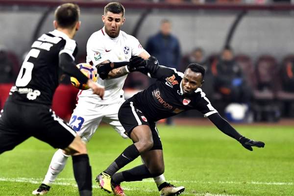 Aşa ceva se vede rar! Gestul jucătorilor străini  de la Dinamo de Ziua Naţională a României! / FOTO & VIDEO