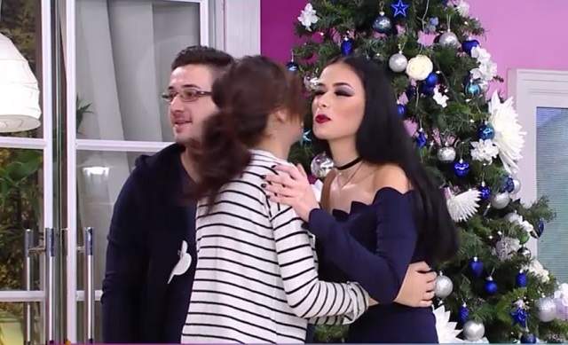 VIDEO / Sora lui Valentin de la "Mireasă pentru fiul meu", în Casa Mireselor! Bomba sexy a intrat special pentru EL