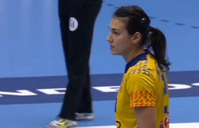 CE handbal: România a învins Cehia! Fetele noastre, tot mai aproape de semifinale!