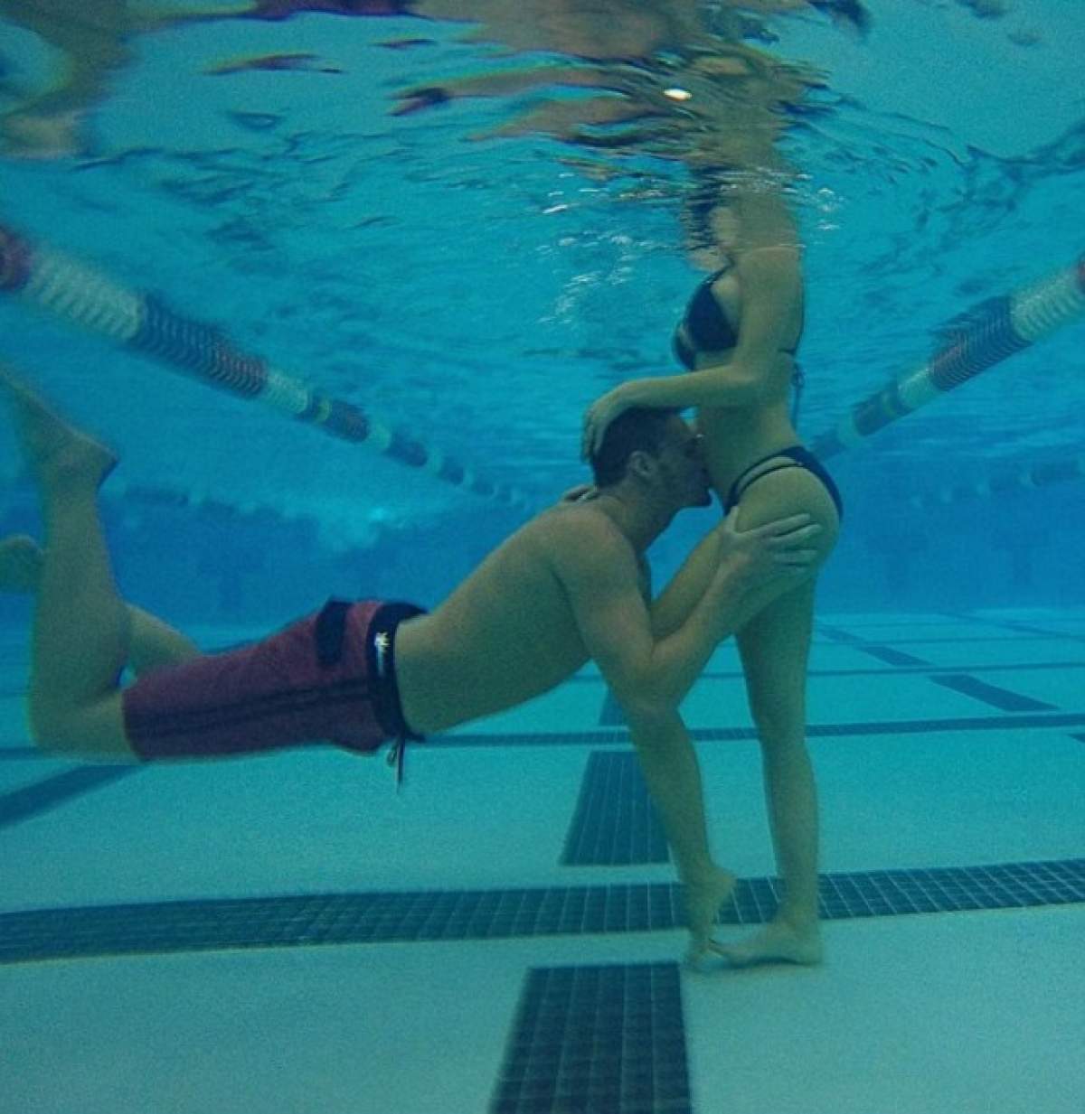 FOTO / Ryan Lochte va deveni tată! Campionul la înot a făcut anunţul într-un mod cu adevărat special