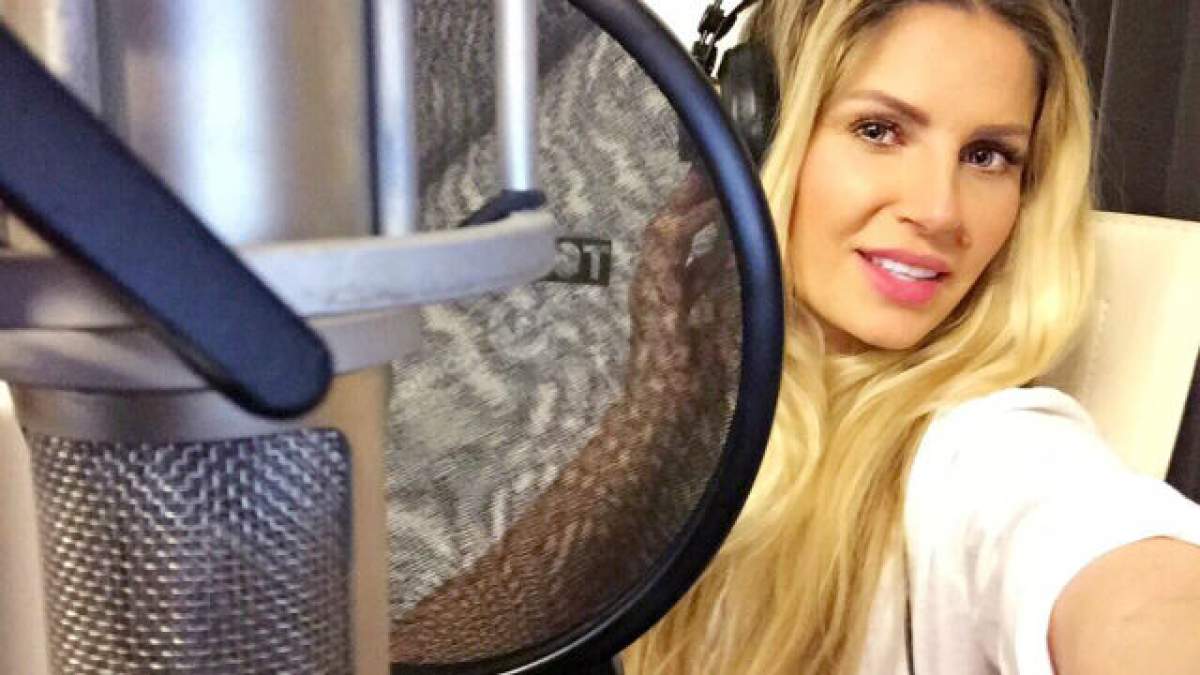 Andreea Bănică s-a pozat cu Noah într-o ipostază care i-a cucerit iremediabil pe fani! Detaliul pe care l-au văzut toţi! Îţi place?