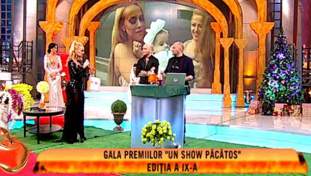 FOTO / Anda Adam, sexy şi provocatoare pe covorul roşu de la Gala Premiilor "Un show păcătos"! Ce trofeu şi-a adjudecat