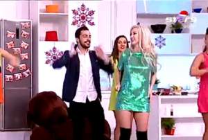 VIDEO / Andreea Bălan, show în platoul "Star Matinal"! A purtat o rochie foarte scurtă