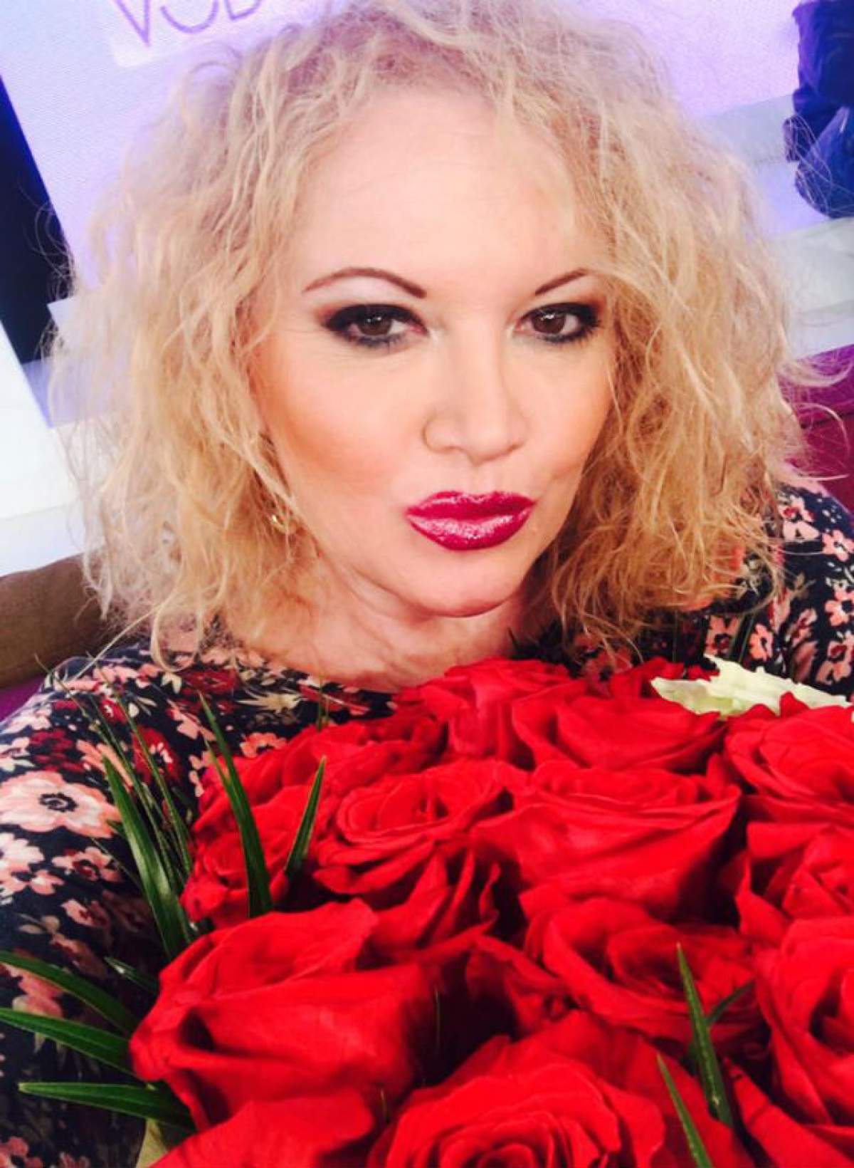 Oana Lis s-a lăudat cu locul vizitat, dar un fan nu s-a putut abţine şi a luat-o la mişto! Toţi au râs în hohote