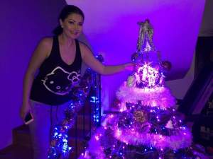 FOTO / Cum îl aşteaptă Gabriela Cristea şi Tavi Clonda pe Moş Crăciun! Imagini din căminul lor