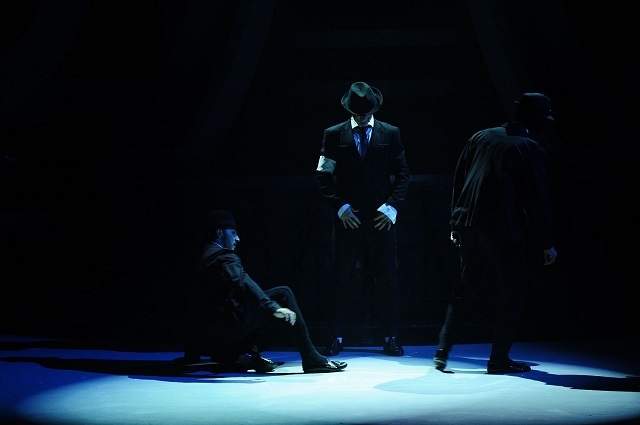 Lucian Ionescu, în pielea lui Michael Jackson:  “S-a lăsat cu multă transpirație, dureri de glezne și genunchi, chiar și cu un torticolis”