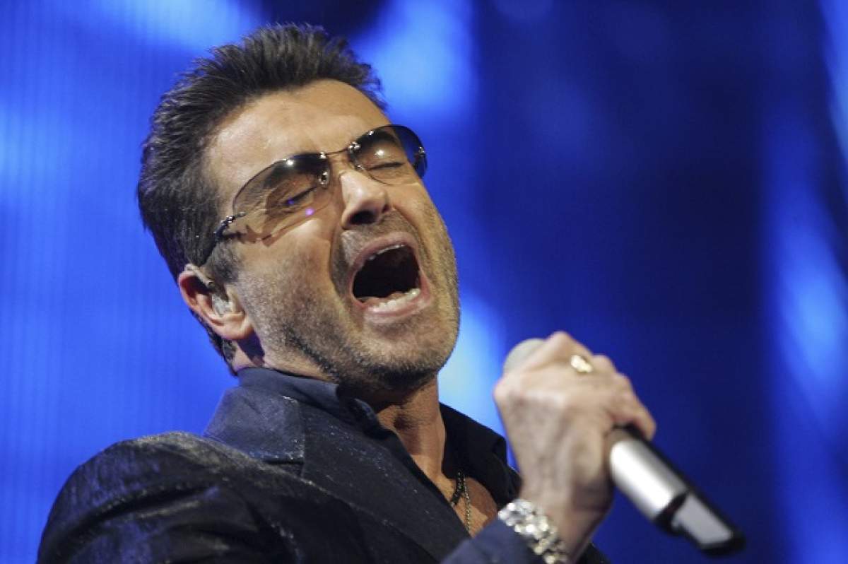 GEORGE MICHAEL A MURIT. IMAGINI de COLECŢIE cu George Michael, în concert la Bucureşti