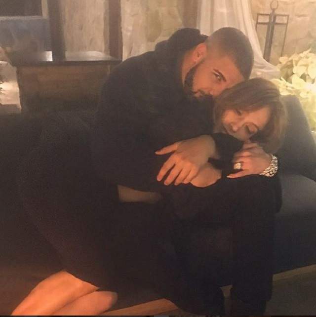 FOTO / Prima dovadă de dragoste dintre Drake şi Jennifer Lopez! Totul e oficial acum