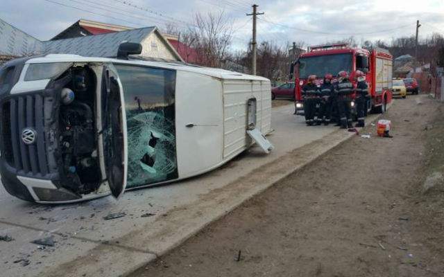 UPDATE! ACCIDENT GRAV la Vaslui! Există cel puţin 20 de răniţi! S-a declanşat COD ROŞU de intervenţie! Primele IMAGINI