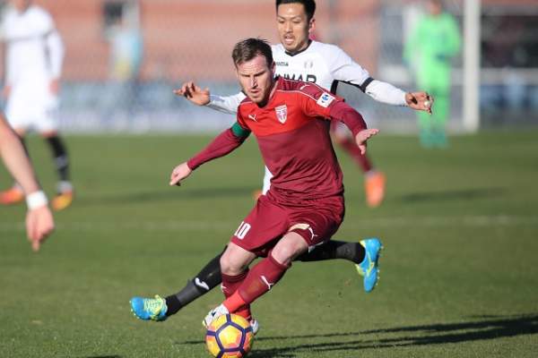 Florin Cernat, cel mai dorit fotbalist din Liga I! Două echipe mari se luptă pentru semnătura mijlocașului