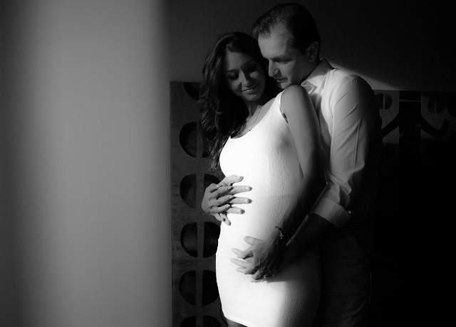 VIDEO / Ioana Dichiseanu arată ca trasă prin inel, la două luni de când a născut! Ce nu s-a spus până acum: "A asistat la naştere"