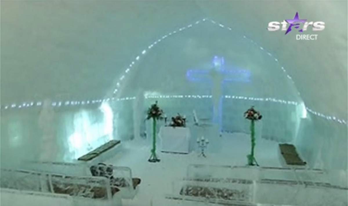 Biserica de gheaţă au fost sfinţită! Imagini spectaculoase de la slujba inedită în inima munţilor