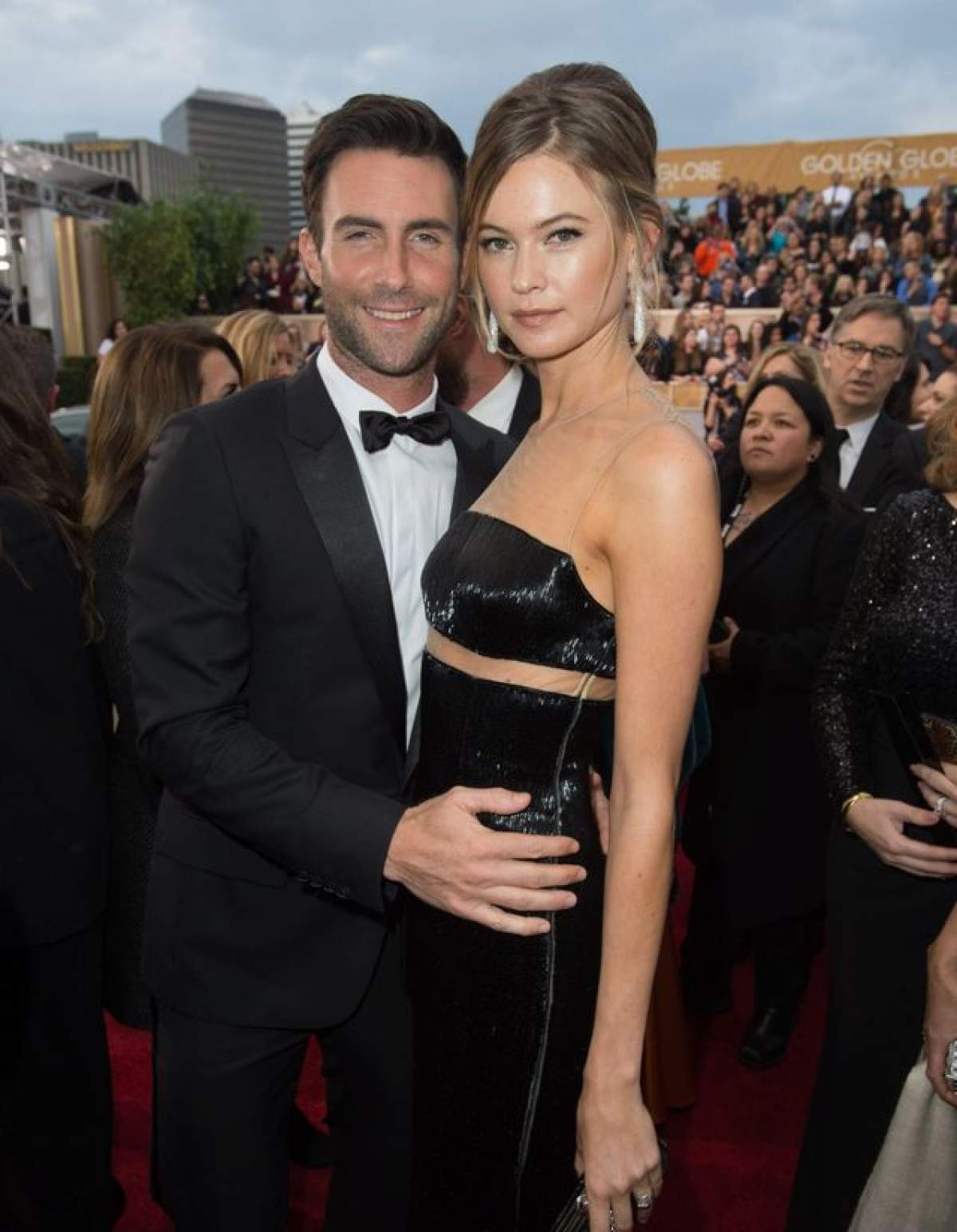 Sunt în al 9-lea cer! Adam Levine şi Behati Prinsloo vor deveni părinţi