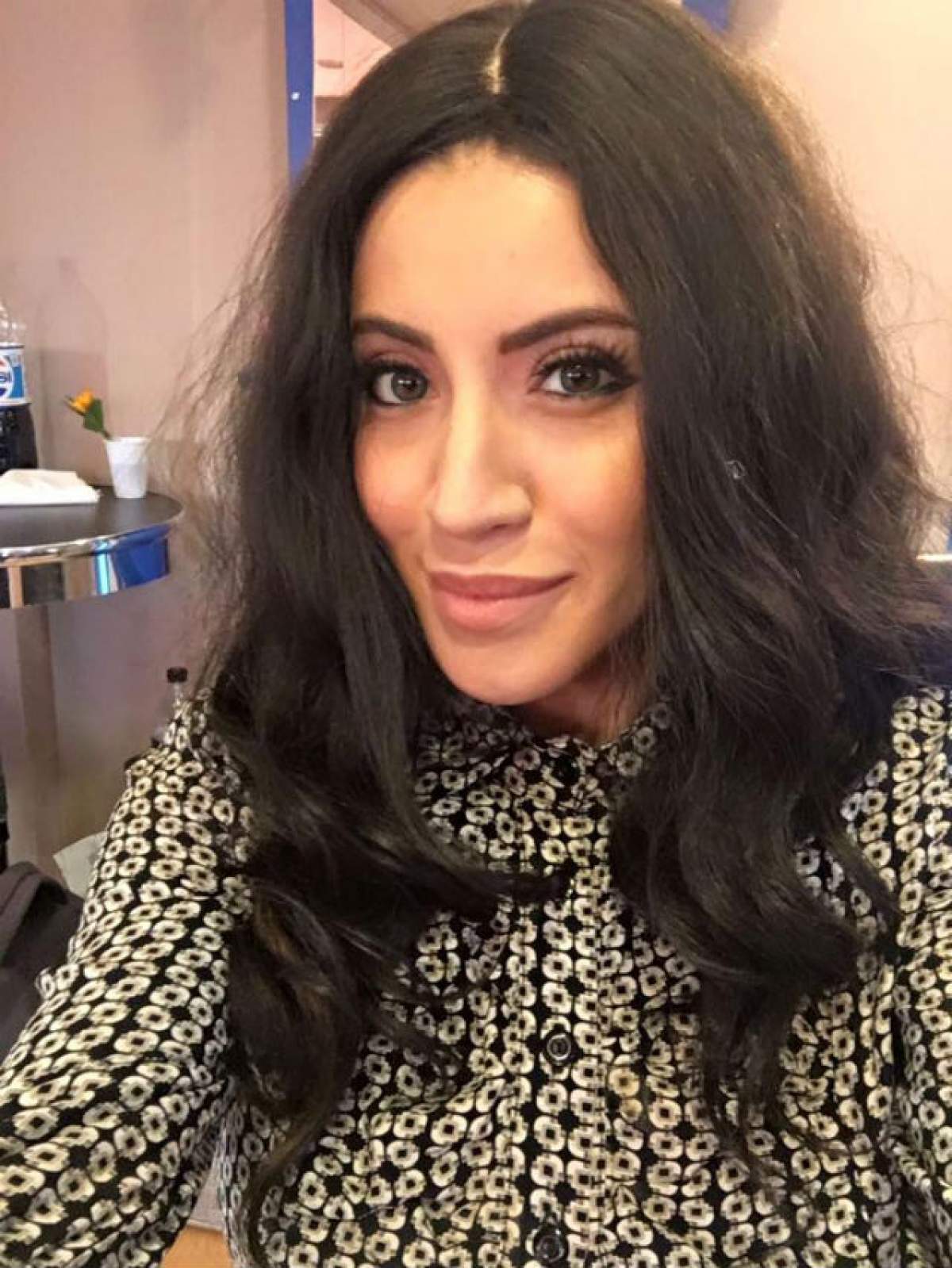 Nicoleta Nucă, apariţie de senzaţie la Gala Premiilor Muzicale Radio România! A purtat o rochie cu vedere la sâni