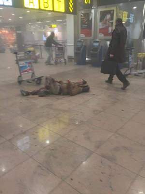 VIDEO / Imagini sângeroase de pe aeroportul Zaventem, din Bruxelles! S-a ridicat nivelul de alertă teroristă