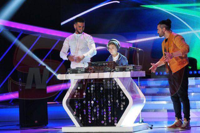 FOTO / Unul dintre cei 12 copii DJ ai lumii vine, joi, la “Next Star”! Cum au reacţionat juraţii când l-au văzut pe băieţel