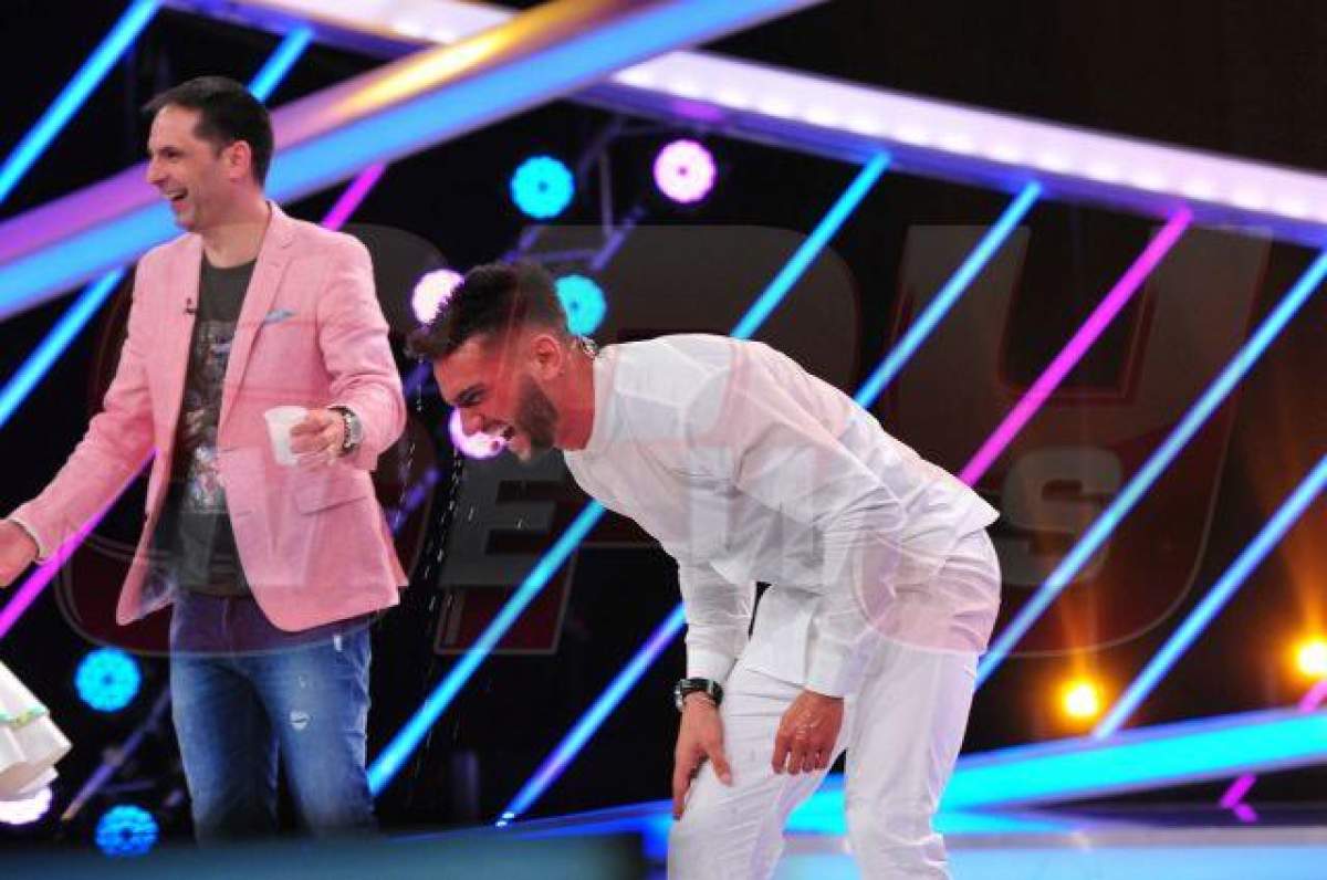 FOTO / Dan Negru îi face botezul lui Dorian Popa, la “Next Star”: "E prima oară când mi se întâmplă așa ceva la o emisiune de televiziune!"