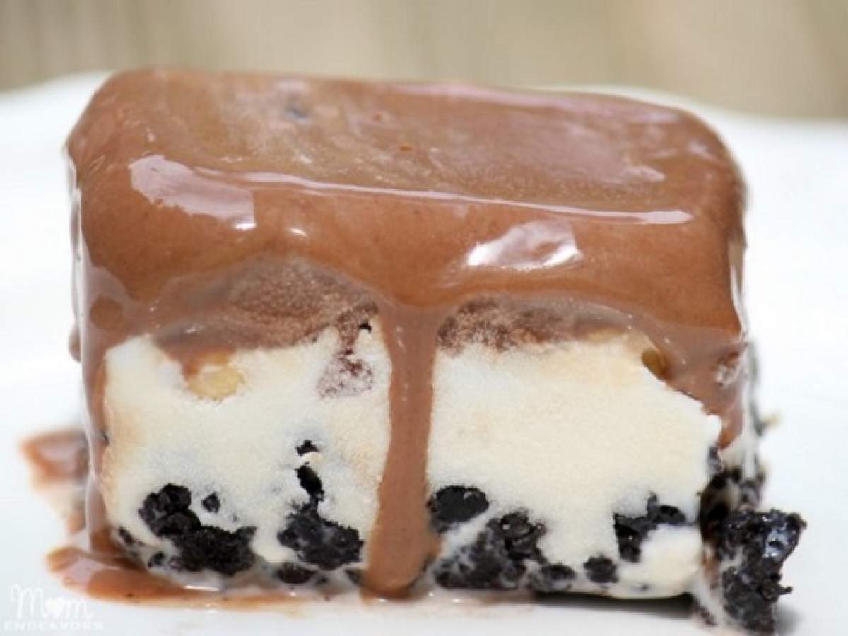 REŢETA ZILEI - SÂMBĂTĂ: Cea mai bună prăjitură cu îngheţată! Te vei îndrăgosti instant de ea