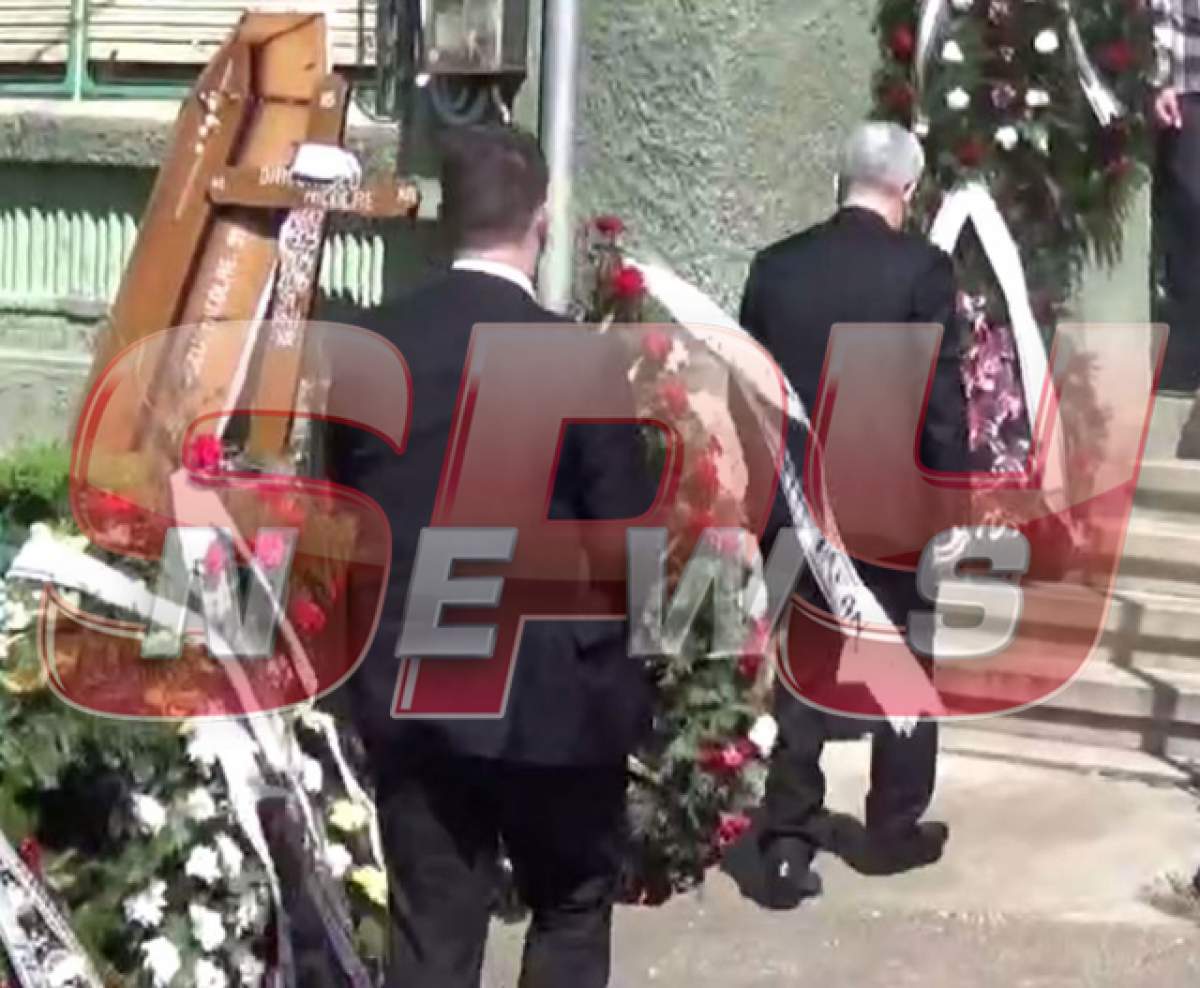 VIDEO! Apariţie surprinzătoare la înmormântarea tatălui lui Dan Diaconescu!