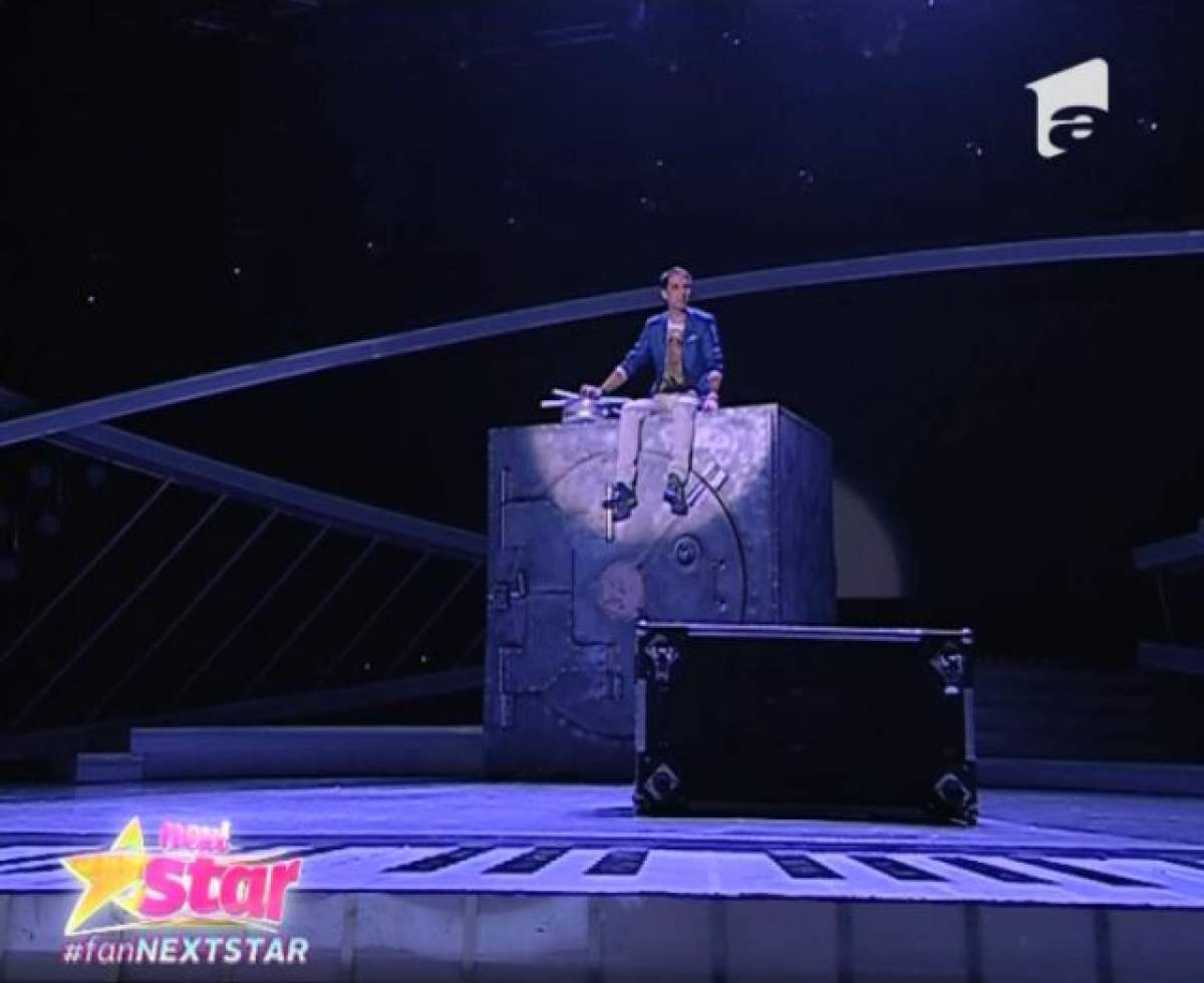 VIDEO / Momente dificile pentru Dan Negru la "Next Star"! Prezentatorul a păţit-o chiar în timpul competiţiei