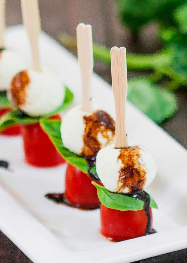 REŢETA ZILEI - DUMINICĂ: Mini salata caprese