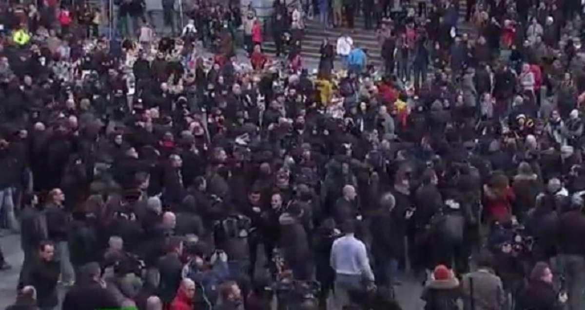 VIDEO / Situație tensionată la Bruxelles! Peste 400 de persoane au ieşit în stradă pentru a protesta