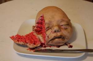 GALERIE FOTO / O asistentă medicală face prăjituri în formă de organe umane! "Arată oribil, dar e delicios". Ai mânca aşa ceva?
