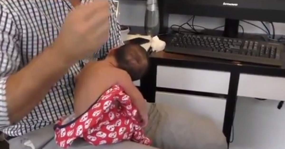 VIDEO / Cum să alini colicii bebeluşului! Trucul care va face întotdeauna minuni pentru micuţul tău