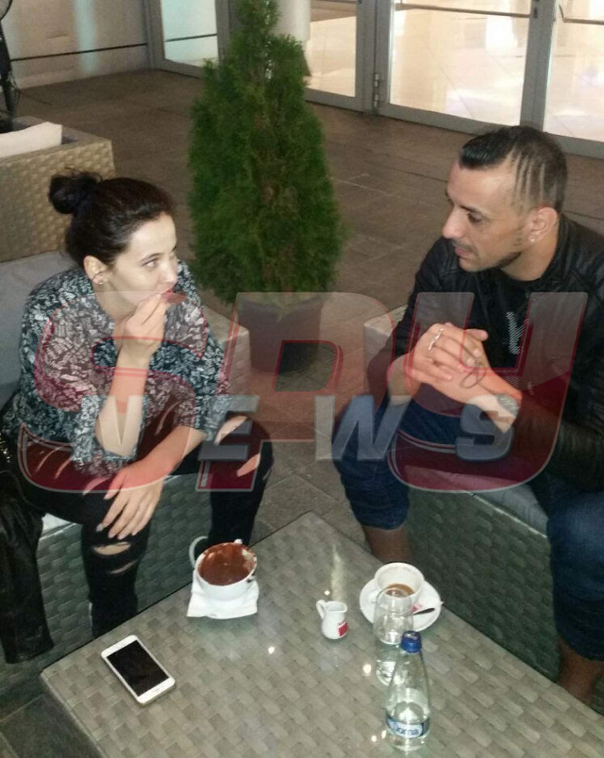 Un cântăreț celebru și-a refăcut viața! Imagini și declarații exclusive despre cel mai nou cuplu din showbiz