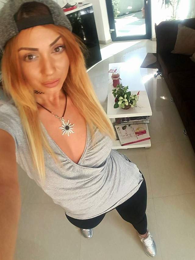 FOTO / Lorena de la "Mireasă pentru fiul meu" nu mai arată aşa şi e de nerecunoscut! Şi-a vopsit părul blond platinat, iar fanii nu mai sunt încântaţi