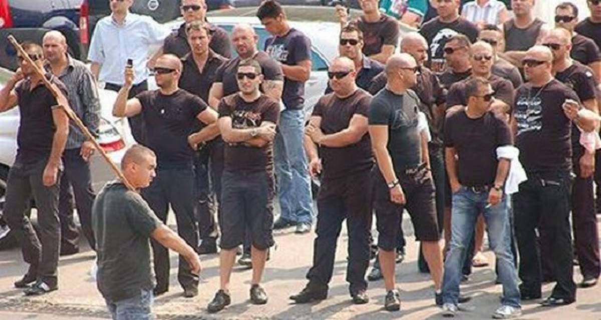 VIDEO/Şefii lumii interlope, făcuţi de râs de un spălător de parbrize. A scris o baladă hip hop în care îi umileşte în ultimul hal!