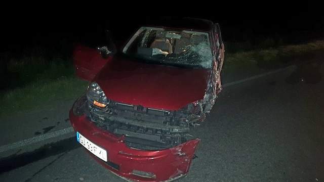 FOTO / A fost la un pas de moarte, din cauza unui şofer băut! Imagini terifiante de la locul accidentului