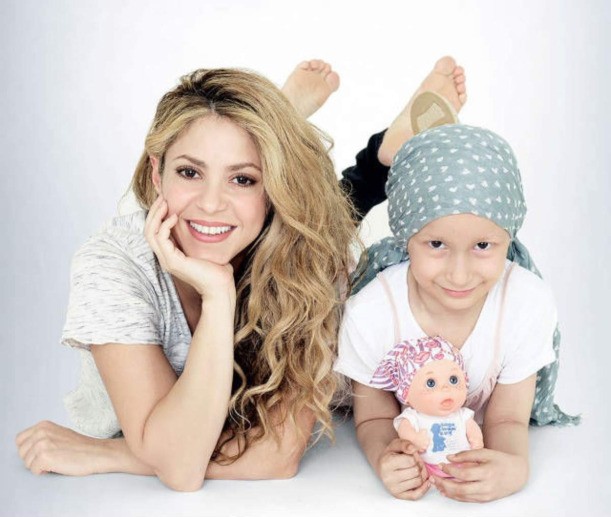 Shakira a lansat o păpuşă pentru copiii bolnavi de cancer