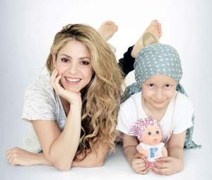 Shakira a lansat o păpuşă pentru copiii bolnavi de cancer