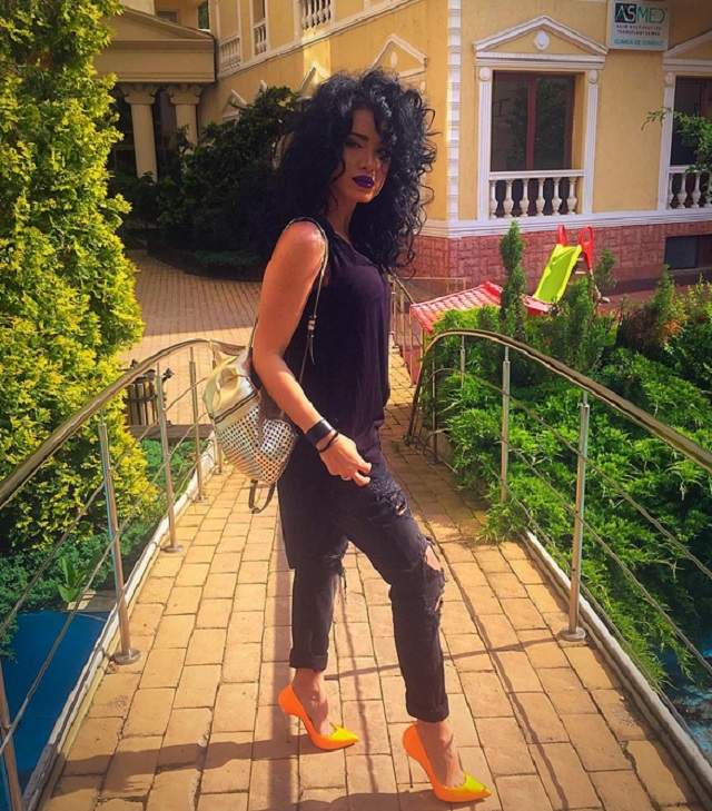Adelina Pestriţu nu mai arată AŞA! Bruneta şi-a schimbat radical look-ul