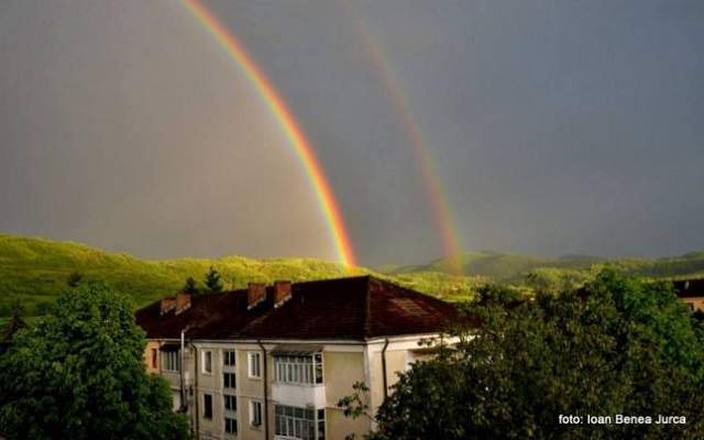 FOTO / Fenomen rar surprins după o furtună puternică! O mulţime de oameni a admirat imaginile spectaculoase