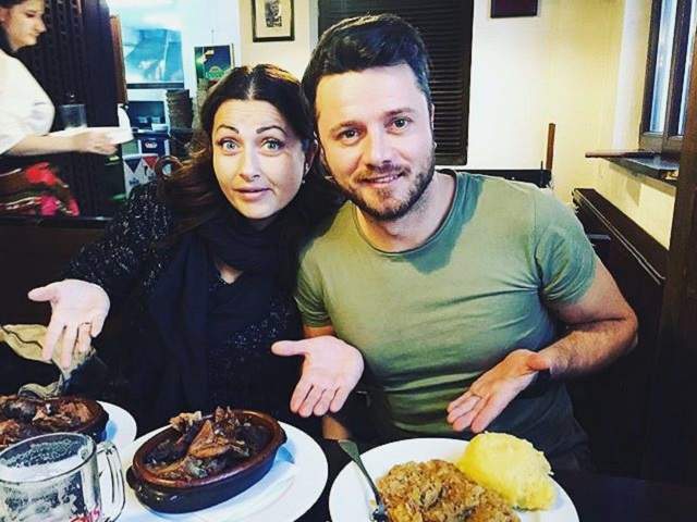 FOTO / Durdulie şi frumoasă! Gabriela Cristea se îndoapă, dar nu-i pasă