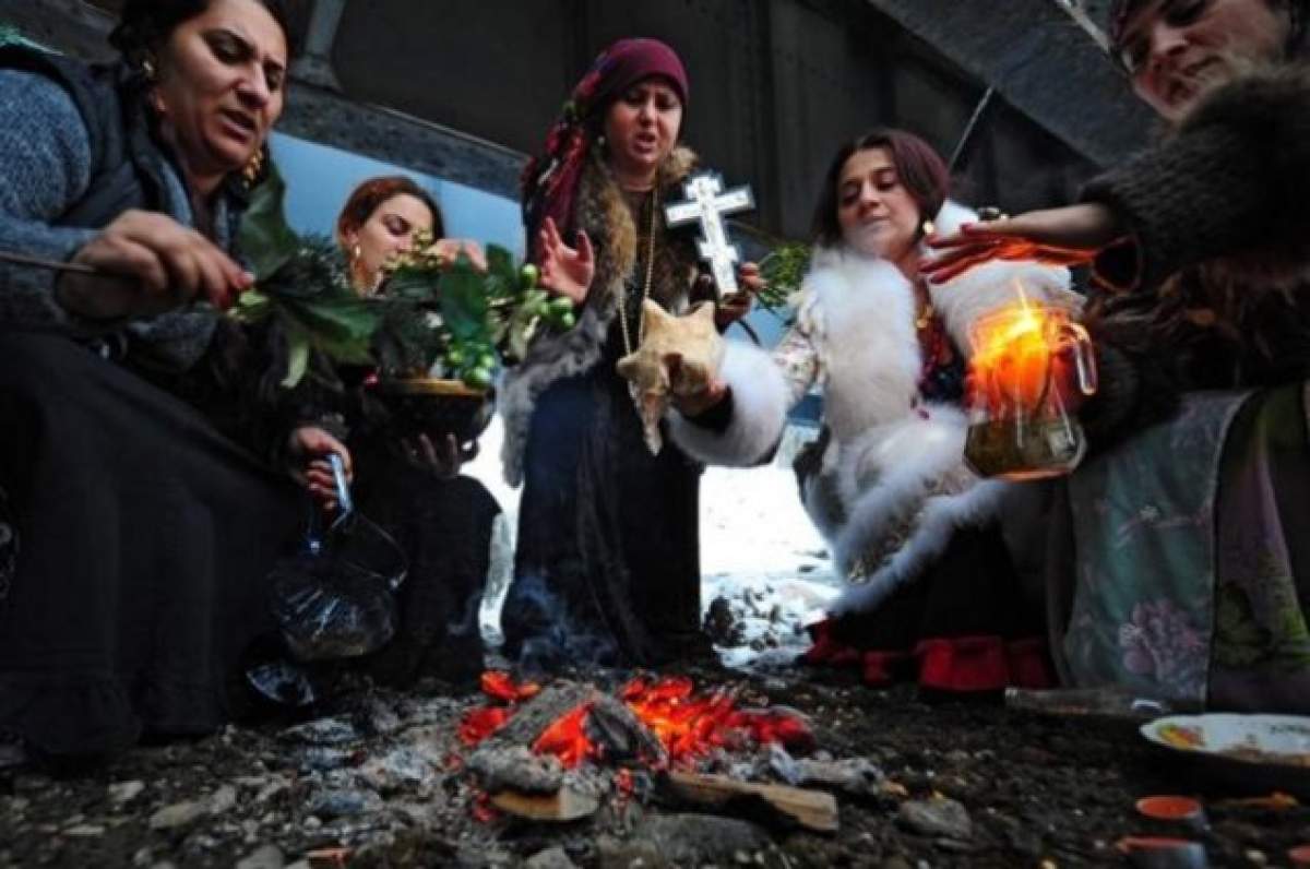 Declaraţii incendiare ale vrăjitoarelor despre Oana Zăvoranu! "Spunea că e fiica lui Lucifer"