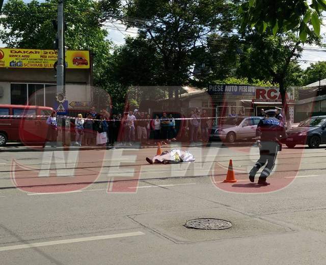 FOTO / Accident mortal pe linia tramvaiului 21! Un om a fost lovit de un tir