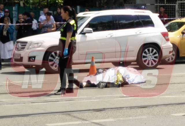 FOTO / Accident mortal pe linia tramvaiului 21! Un om a fost lovit de un tir