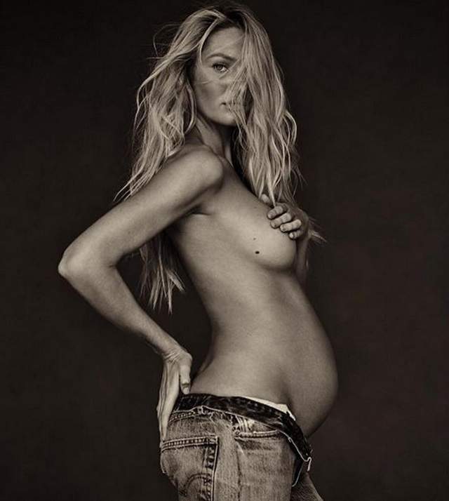Sexy-mama! Un fotomodel celebru a pozat topless, etalându-şi burta de gravidă şi dezvăluind sexul viitorului bebeluş