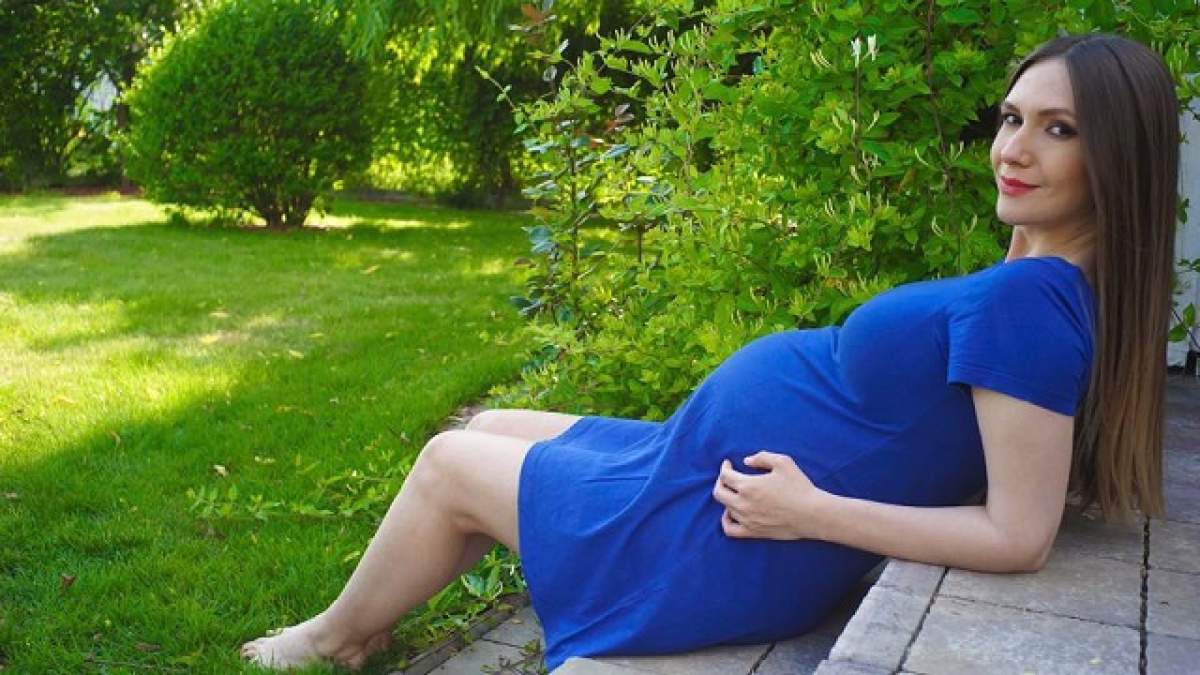 Adela Popescu, probleme cu sarcina chiar înainte de naştere! "Respir ca o bătrânică astmatică"