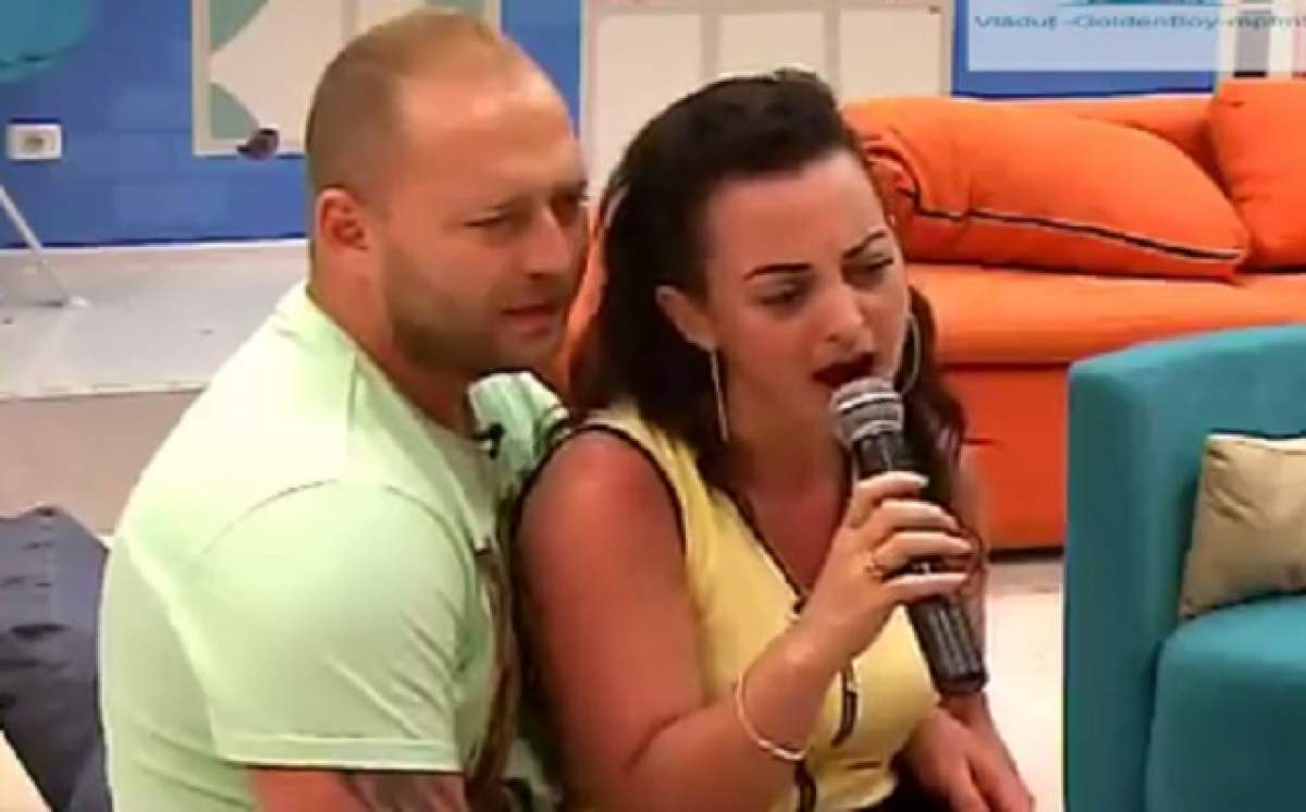 VIDEO / Lavinia de la "Mireasă pentru fiul meu" face karaoke, iar iubitul ei o suportă! Expresia lui spune tot