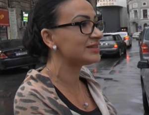 VIDEO / Familia Sânzianei Buruiană, implicată într-un scandal la patru zile de la botez! "Am reuşit să-l filmez"