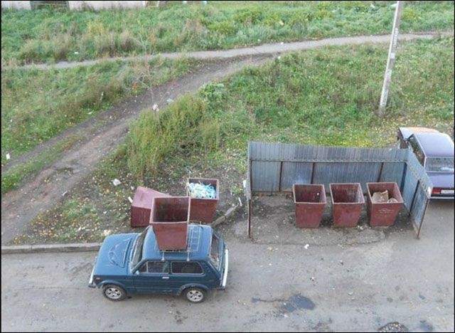 FOTO / Au şi ei boii lor! Au încercat să trişeze regulile, dar au ajuns de râsul lumii. Imagini cu cele mai nereuşite parcări de peste hotare