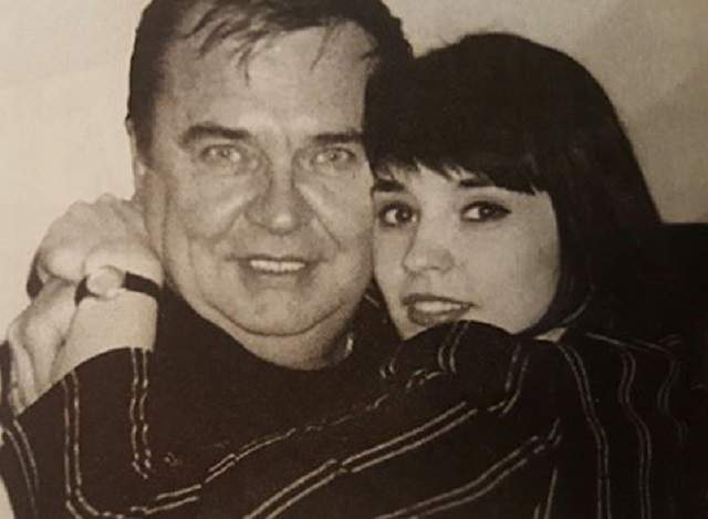 FOTO / Andreea Marin, caracterizare post-mortem a tatălui ei! Vedeta a dezvăluit cum îşi vedea ea părintele