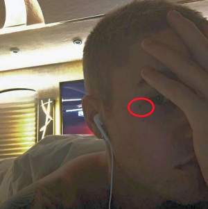 Justin Bieber s-a tatuat pe faţă! Cum arată ACUM artistul, după ce şi-a desenat chipul