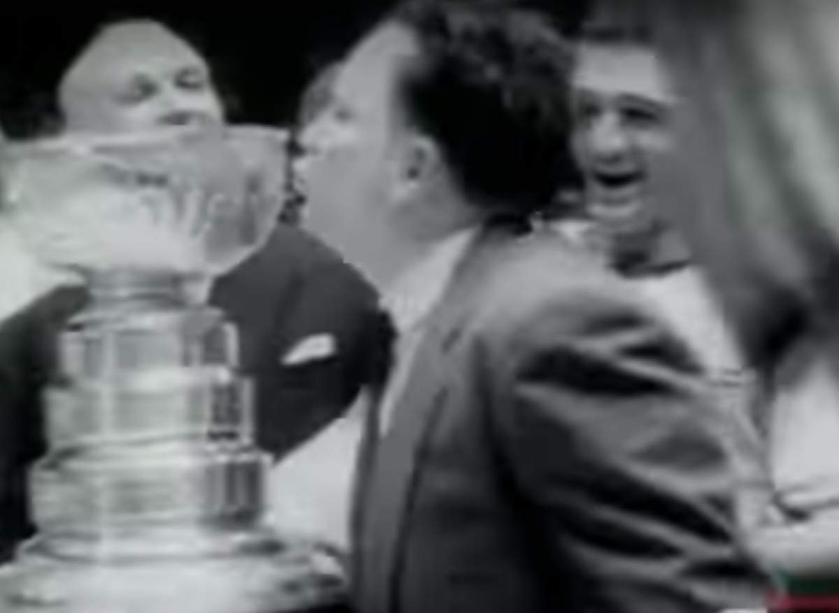 Gordie Howe, un jucător legendar al NHL, a murit!